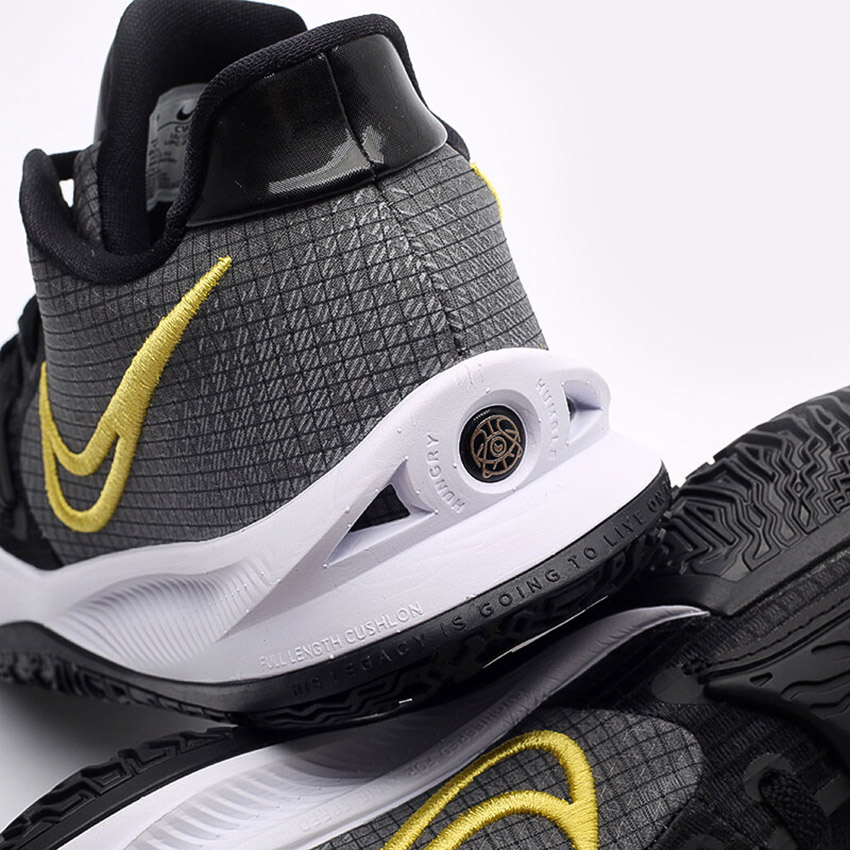Slamdunk Journal Kyrie Low 4
